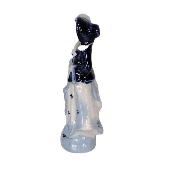 Victorian Delft Porcelain Vintage 40s Woman Holding Umbrella Occupied Japan - Picture 4 of 8